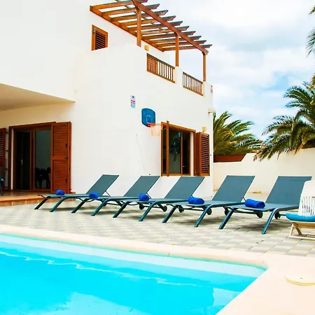 Luxury Anabel Costa Teguise